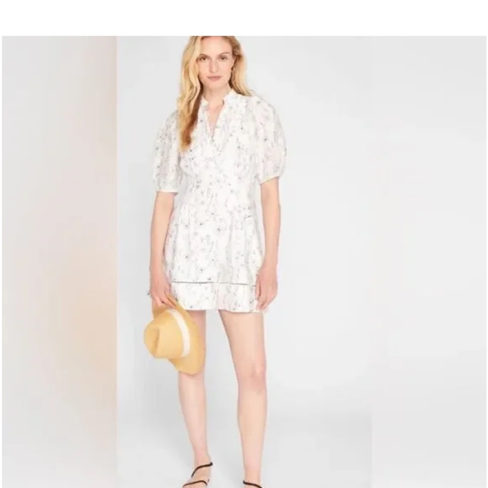 Club Monaco White Floral Blouse